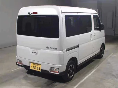 Daihatsu ATRAI VAN  с аукциона в Японии