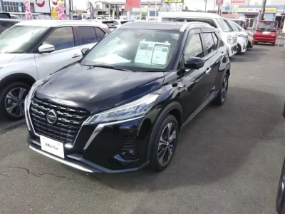 Nissan KICKS