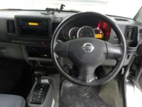 Nissan CLIPPER VAN лот № 3016 оценка 3  с аукциона в Японии 4