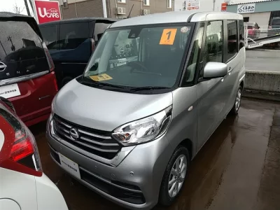 Nissan Dayz Roox