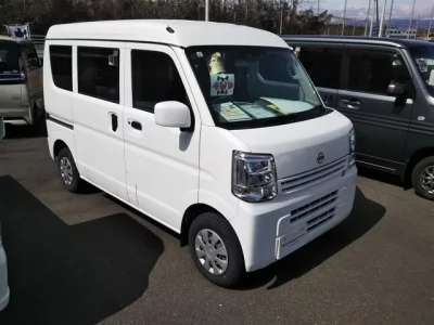 Nissan CLIPPER VAN
