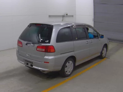 Nissan LIBERTY