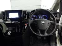 Nissan ELGRAND лот № 1007 оценка 4  с аукциона в Японии 4