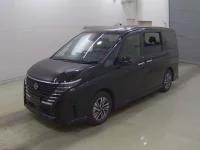 Nissan SERENA лот № 2010 оценка 4  с аукциона в Японии 2