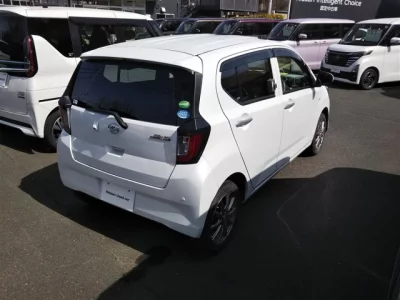 Daihatsu MIRA E S