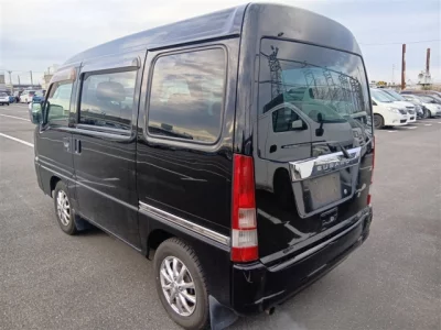 Subaru GOLF ALLTRACK  с аукциона в Японии