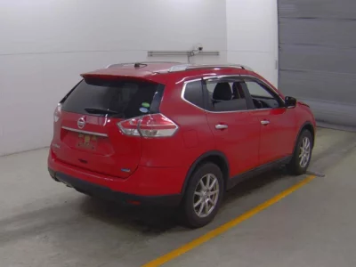 Nissan X-TRAIL  с аукциона в Японии
