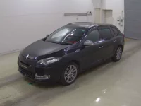 Renault MEGANE лот № 8570 оценка 3.5  с аукциона в Японии 2
