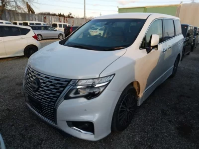 Nissan ELGRAND  с аукциона в Японии