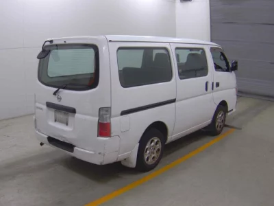 Nissan CARAVAN VAN  с аукциона в Японии