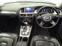 Audi A4 лот № 1046 оценка 3.5  с аукциона в Японии 2