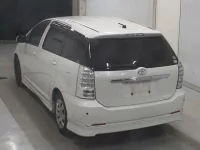 Toyota WISH лот № 5038 оценка R  с аукциона в Японии 1