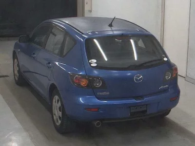 Mazda AXELA  с аукциона в Японии