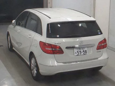 Mercedes-Benz B CLASS