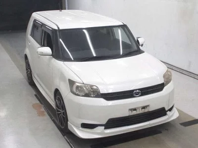 Toyota COROLLA RUMION