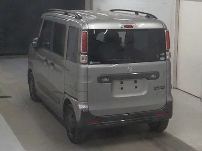 Suzuki Spacia Gear
