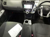 Toyota PRIUS ALPHA лот № 3090 оценка 4  с аукциона в Японии 2