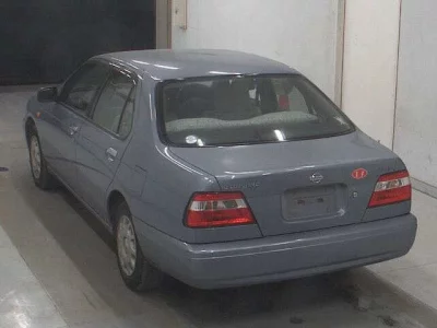 Nissan BLUEBIRD
