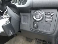 Toyota WISH лот № 3074 оценка R  с аукциона в Японии 5