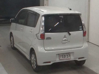 Mitsubishi EK CUSTOM