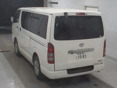 Toyota HiAce Van