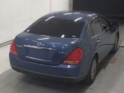 Nissan TEANA