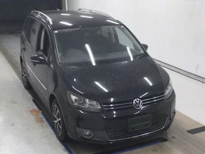 Volkswagen GOLF TOURAN  с аукциона в Японии