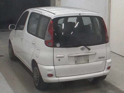 Toyota FUNCARGO  с аукциона в Японии