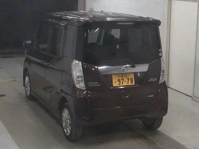 Nissan Dayz Roox
