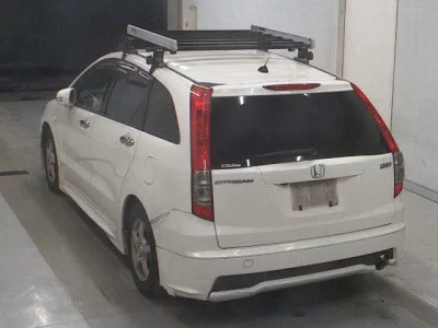 Honda STREAM  с аукциона в Японии