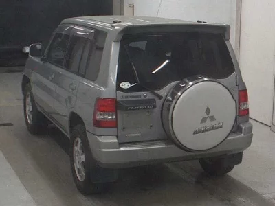 Mitsubishi PAJERO IO  с аукциона в Японии