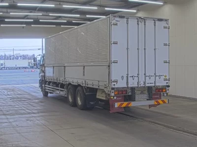 Isuzu GIGA  с аукциона в Японии