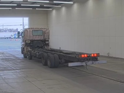 Isuzu Giga