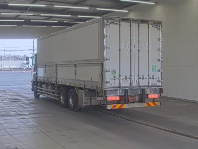 Isuzu GIGA  с аукциона в Японии