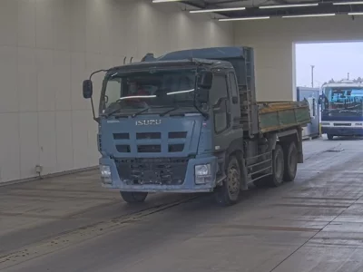 Isuzu GIGA  с аукциона в Японии