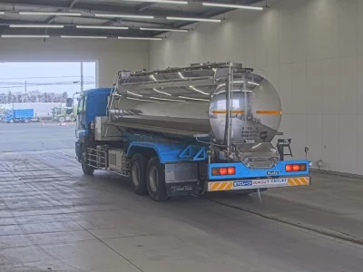 Isuzu GIGA  с аукциона в Японии