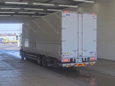 Isuzu GIGA  с аукциона в Японии