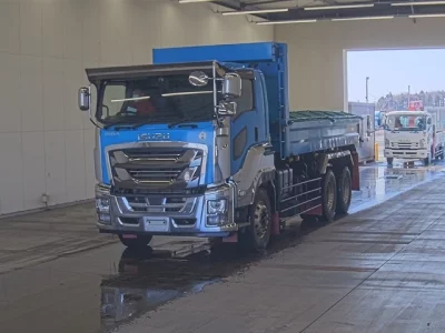 Isuzu GIGA  с аукциона в Японии