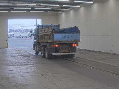 Isuzu GIGA  с аукциона в Японии