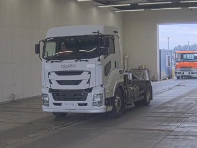 Isuzu GIGA  с аукциона в Японии