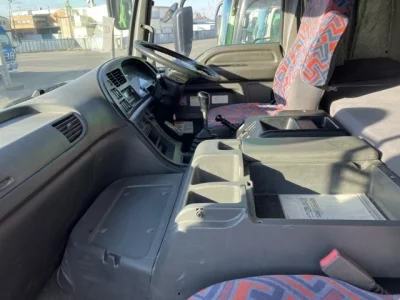 Isuzu GIGA  с аукциона в Японии