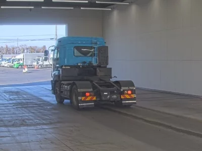 Isuzu GIGA  с аукциона в Японии