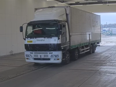 Isuzu GIGA  с аукциона в Японии