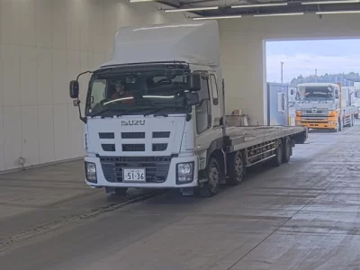 Isuzu Giga