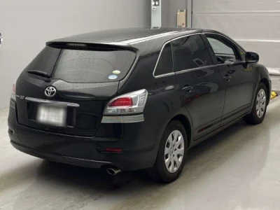 Toyota Mark X Zio