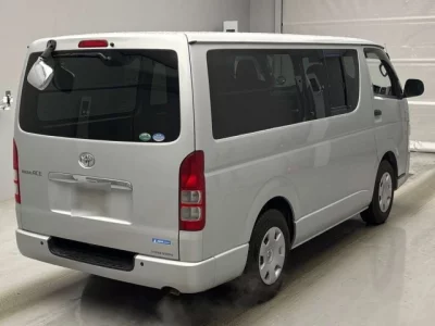 Toyota REGIUS ACE VAN