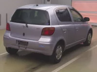 Toyota VITZ лот № 74005 оценка 3.5  с аукциона в Японии 1