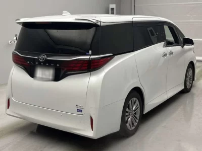 Toyota ALPHARD  с аукциона в Японии