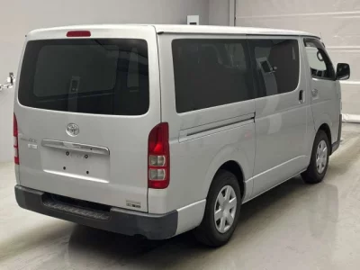 Toyota REGIUS ACE VAN