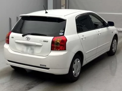 Toyota COROLLA RUNX  с аукциона в Японии